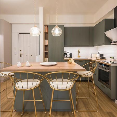 Chic And Comfort Home In Central Athene Buitenkant foto