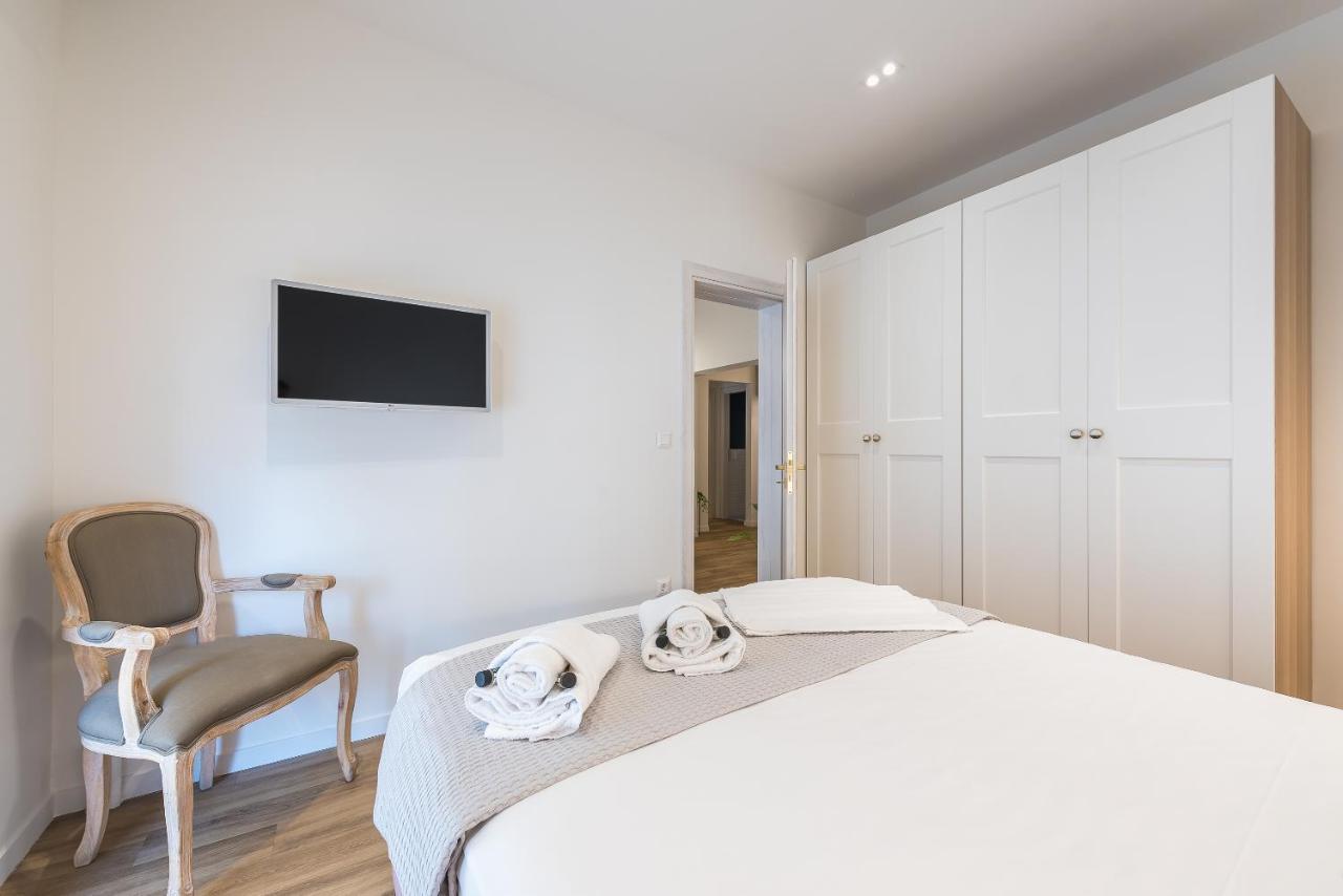 Chic And Comfort Home In Central Athene Buitenkant foto